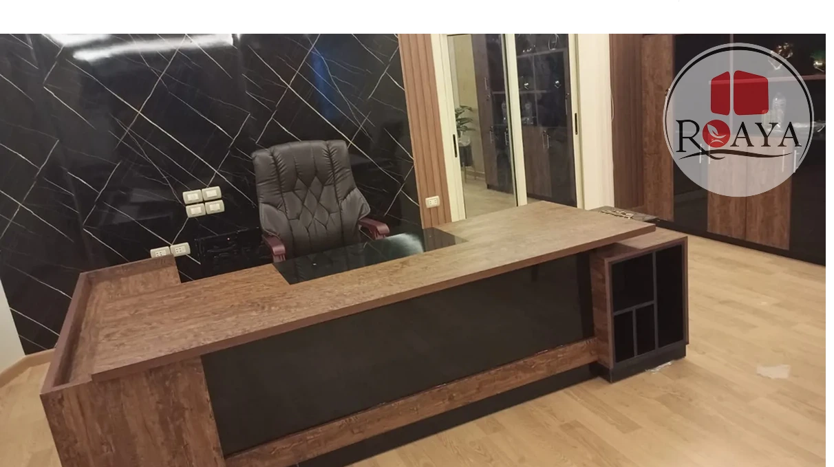 اثاث مكتبي كلاسيك